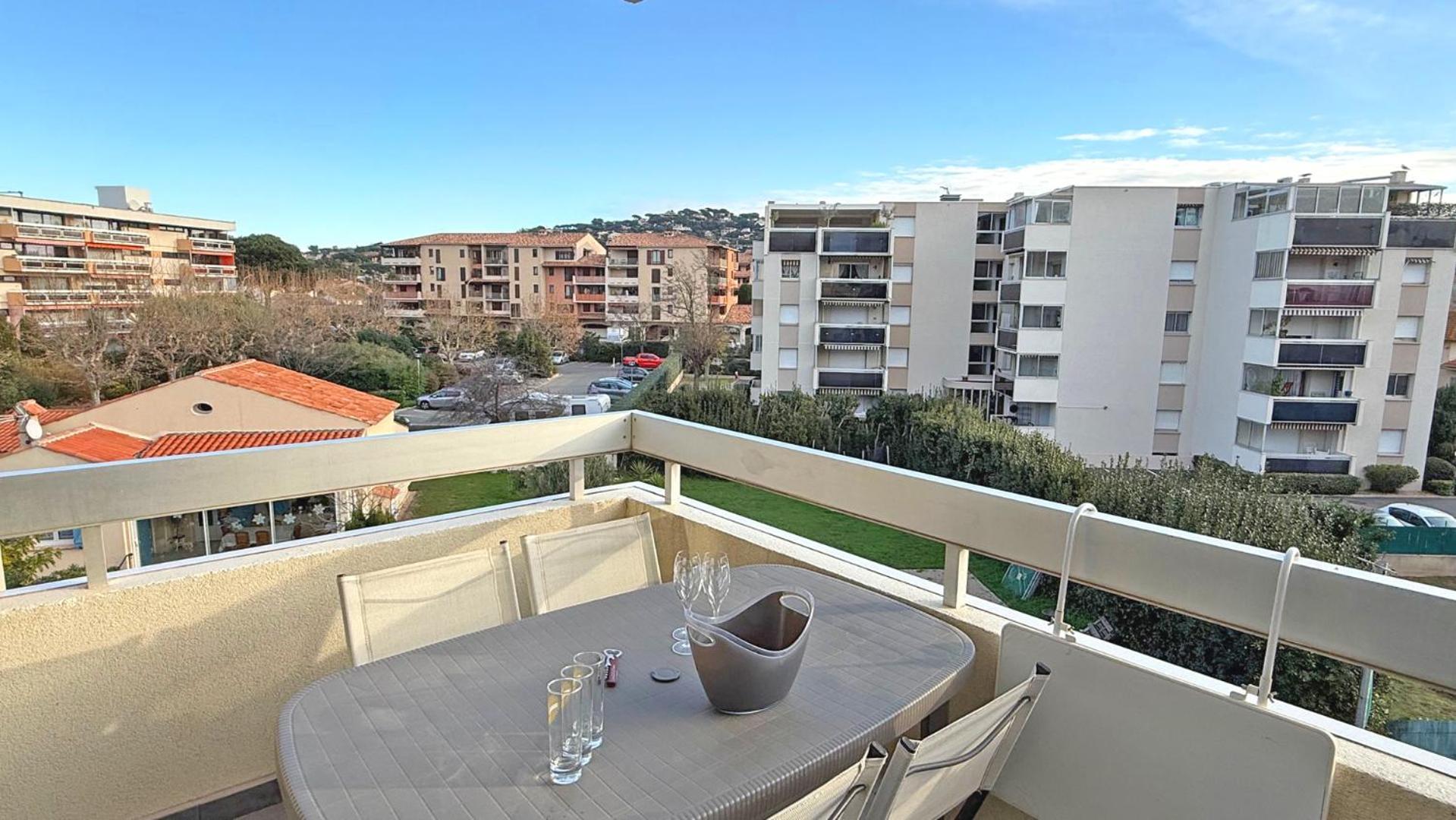 Apartament Les Coralies Sainte-Maxime Zewnętrze zdjęcie