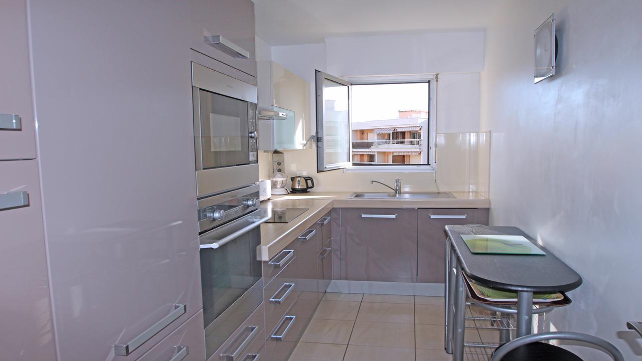 Apartament Les Coralies Sainte-Maxime Zewnętrze zdjęcie